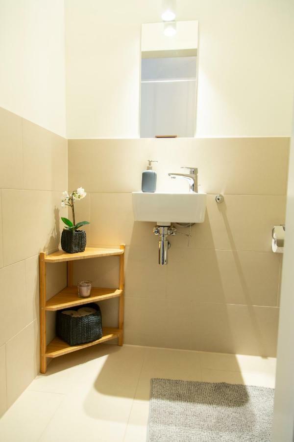 Cozy & Cool Apartment * 5 Min To City Center Wien Ngoại thất bức ảnh